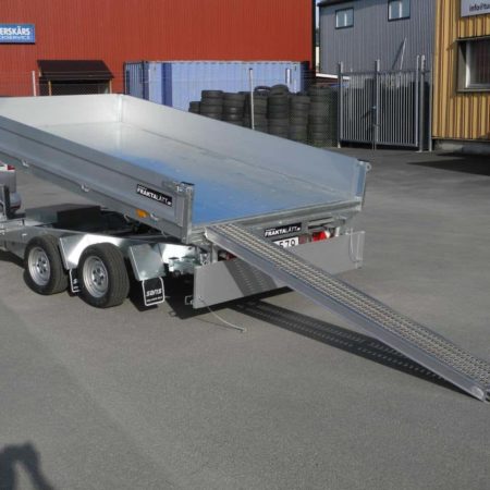 Saris 3500 släpvagn, tipp